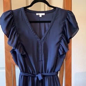 DR2 ruffled sleeve dress